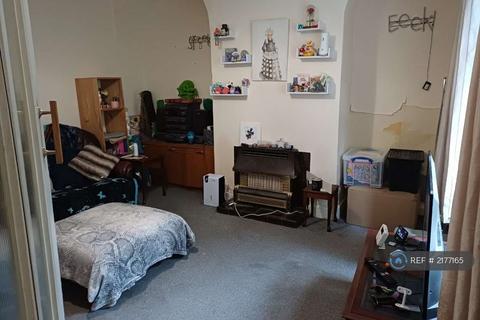 undefined, Lowergate, Huddersfield, HD3