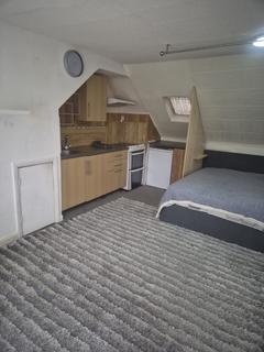 undefined, Drew Gardens, Greenford UB6