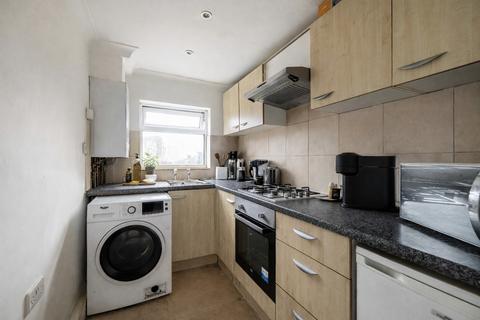 2 bedroom terraced house for sale, Railway Street, Gravesend, DA11
