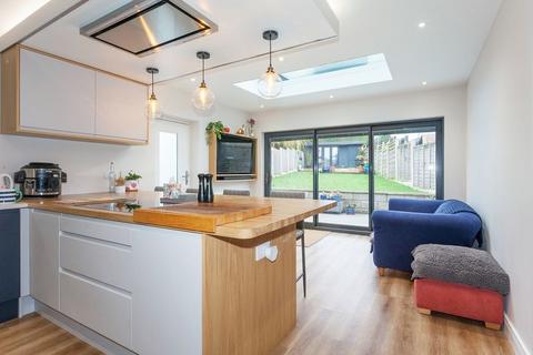 4 bedroom detached house for sale, Rood Hill, Congleton