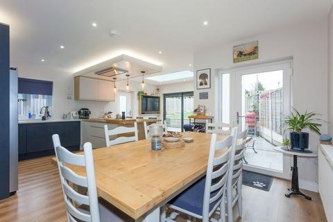 4 bedroom detached house for sale, Rood Hill, Congleton