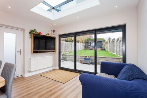 4 bedroom detached house for sale, Rood Hill, Congleton