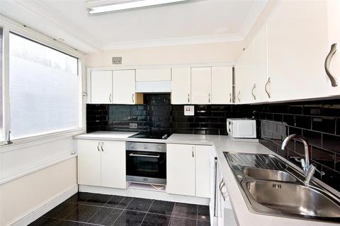 2 bedroom flat for sale, THE WATER GARDENS, London, W2