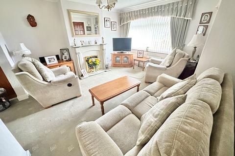 3 bedroom semi-detached house for sale, Ripon Avenue, Little Sutton