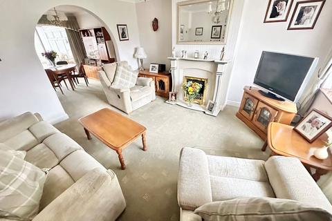 3 bedroom semi-detached house for sale, Ripon Avenue, Little Sutton