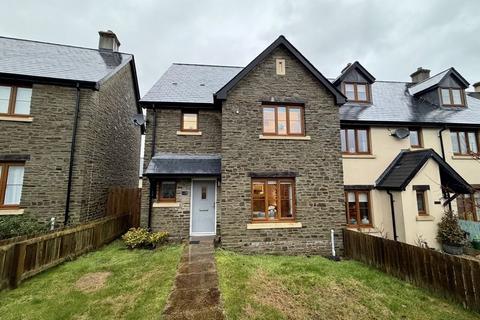 3 bedroom property to rent, Clos Castell, Crickhowell