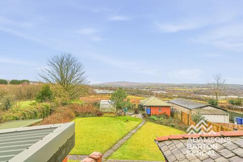 4 bedroom semi-detached house for sale, Syke Road, Syke, OL12