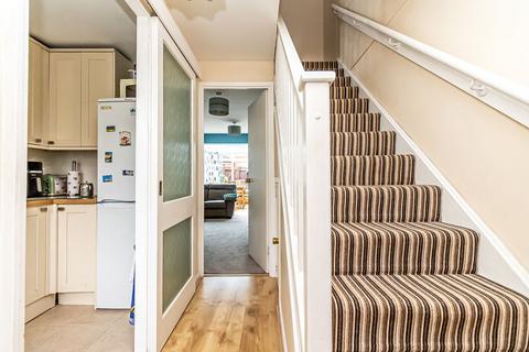 2 bedroom end of terrace house for sale, Hobby Close, Portsmouth