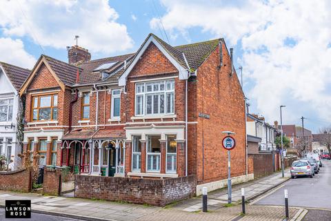 3 bedroom end of terrace house for sale, Priory Crescent, Southsea