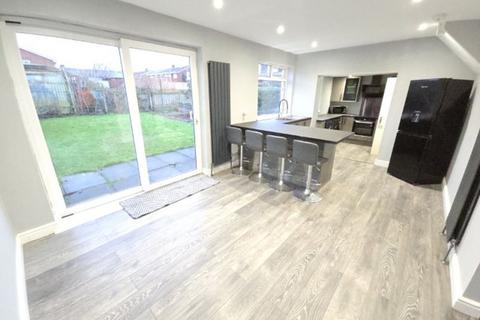 3 bedroom semi-detached house for sale, Wansbeck Avenue, Wansbeck Estate, Choppington