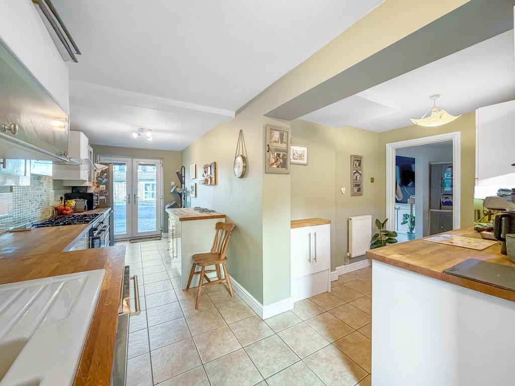 Kitchen/Breakfast Room