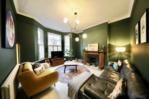 5 bedroom house for sale, Marlborough Avenue, Hull