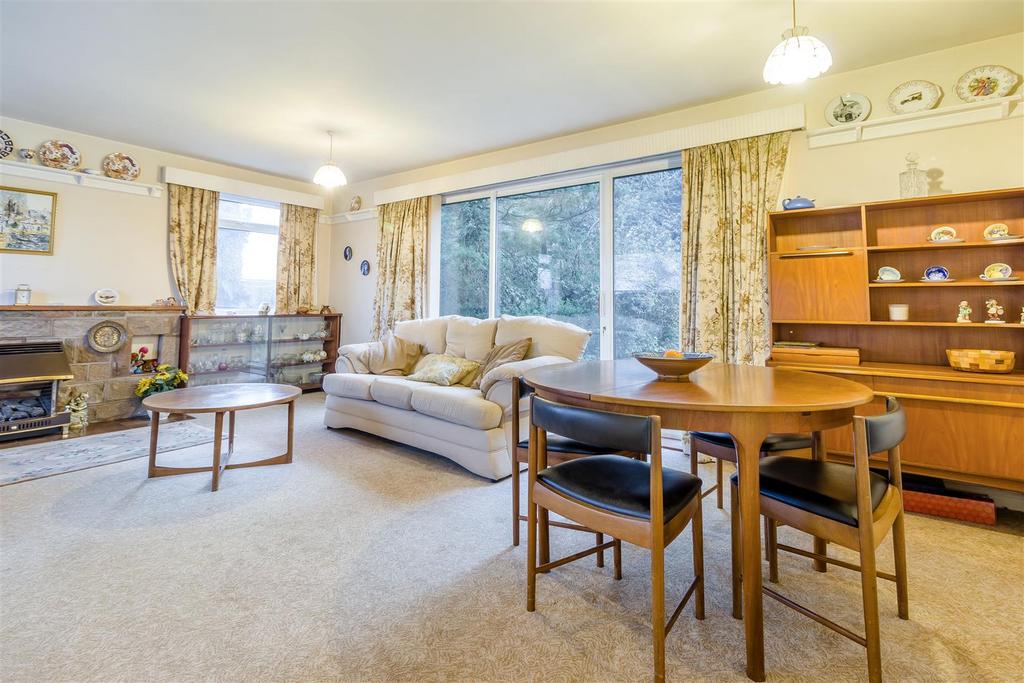 8676442-interior09.jpg