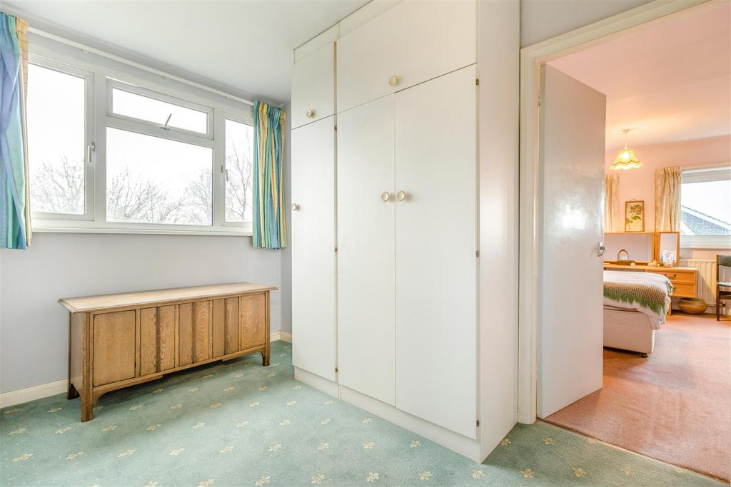 8676442-interior01.jpg