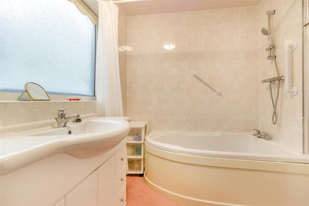 8676442-interior03.jpg
