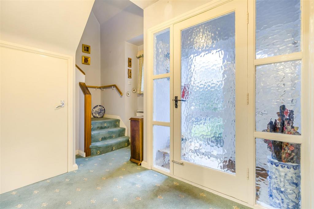 8676442-interior15.jpg
