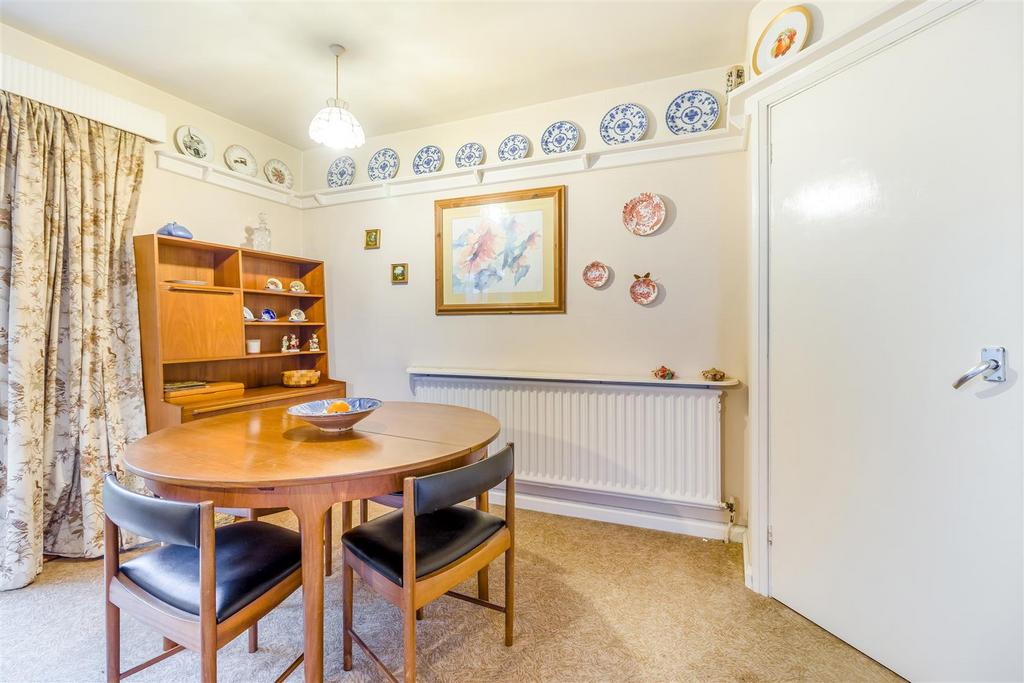 8676442-interior11.jpg