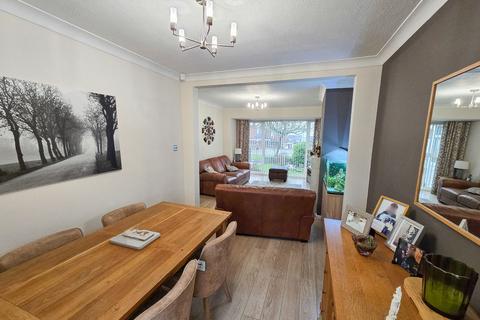 3 bedroom semi-detached house for sale, Hartside Crescent, Winlaton
