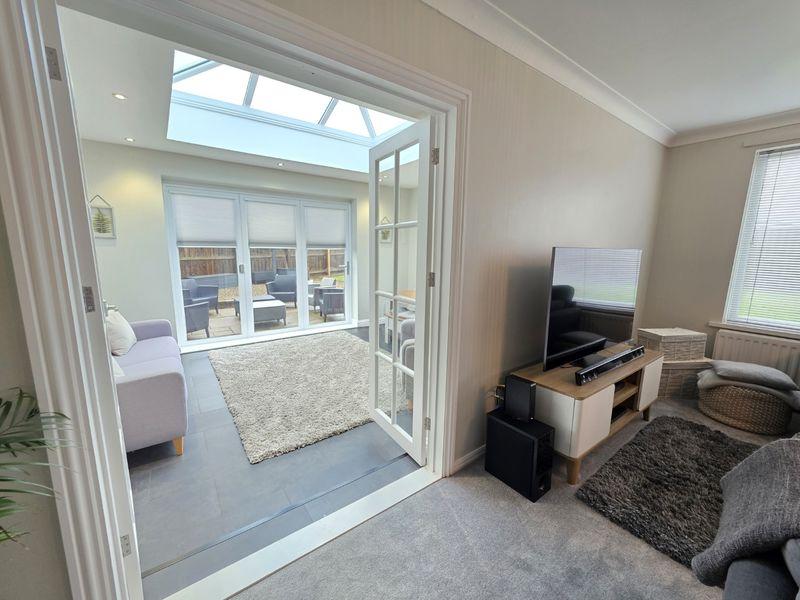 Lounge Additional