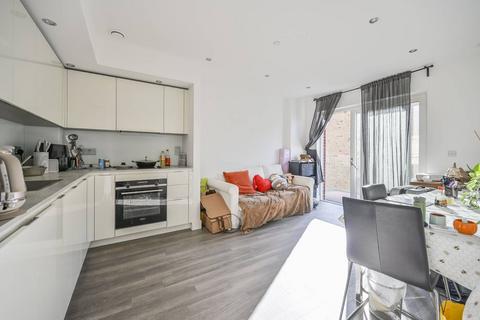 Lismore Boulevard, Colindale, London, NW9