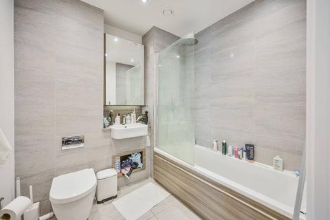 Lismore Boulevard, Colindale, London, NW9