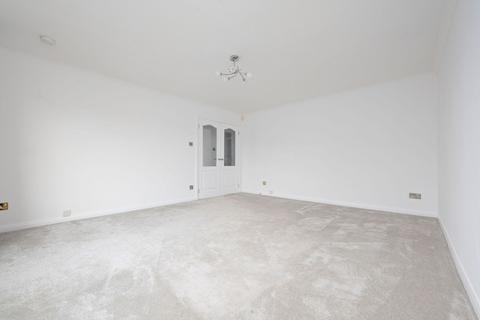 undefined, Arneil Place, Brightons, FK2