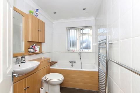 4 bedroom end of terrace house for sale, Farland Road, Hemel Hempstead