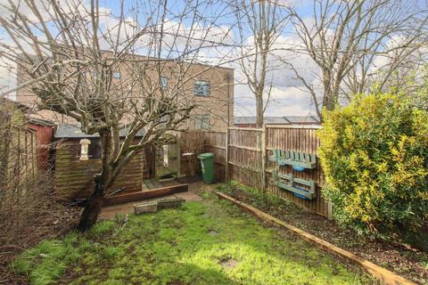 3 bedroom end of terrace house for sale, Laidon Square, Hemel Hempstead