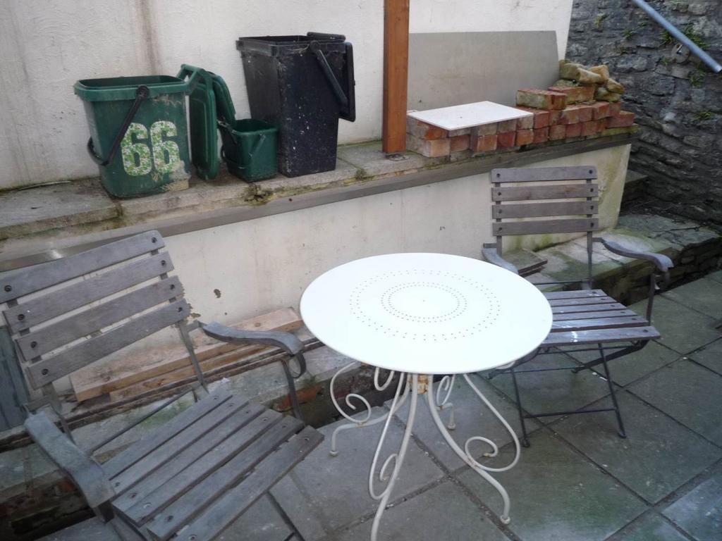 Covered patio area