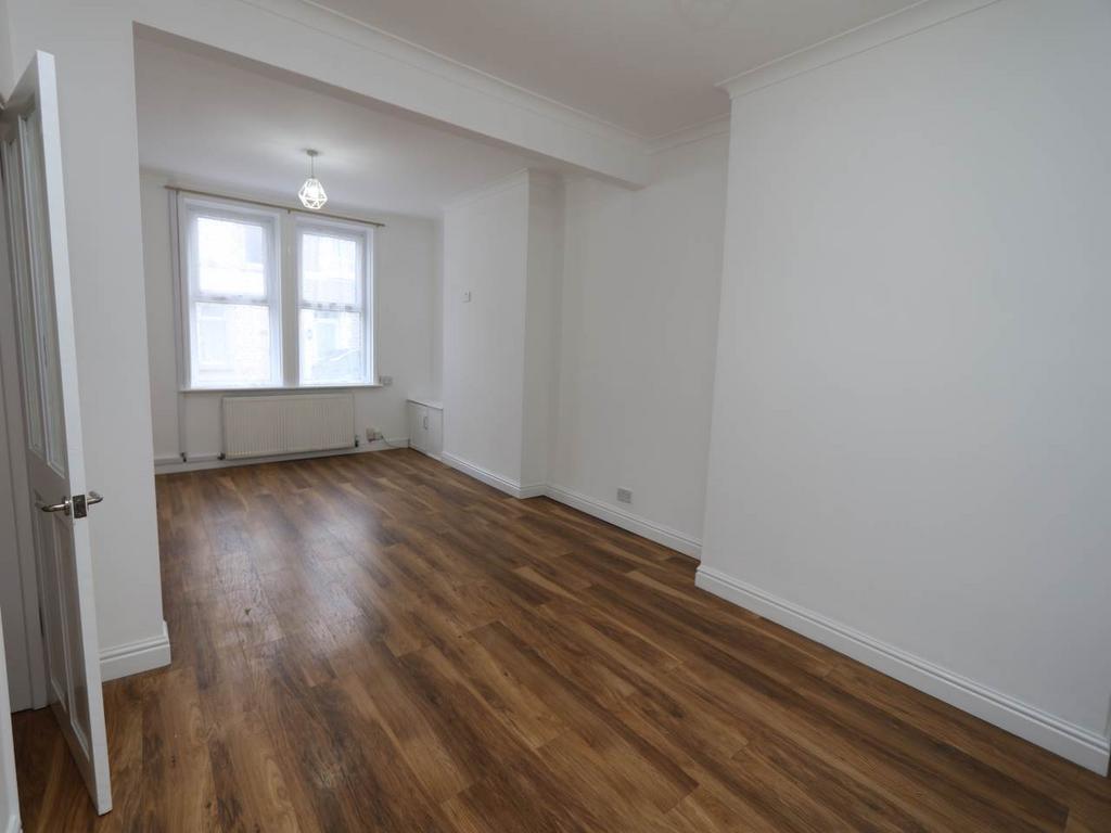 Lounge Dining Space