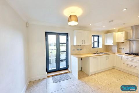 4 bedroom terraced house for sale, Waterside Mews, Trowbridge