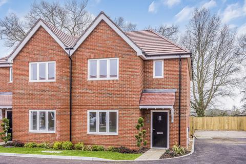 undefined, The Springs, Hambrook
