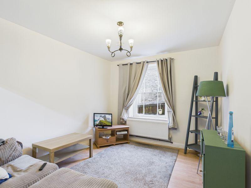 Annexe lounge