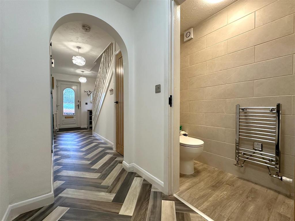 Inner Hall Into W.C 450
