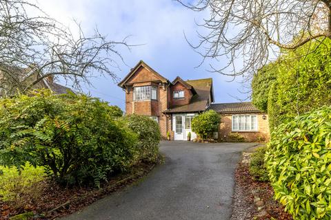 4 bedroom detached house for sale, Mayfield Road, Crowborough