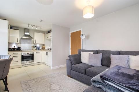 2 bedroom apartment to rent, Wilkinson Road, Bedford MK42