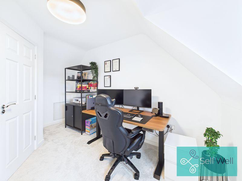 Bedroom/Study