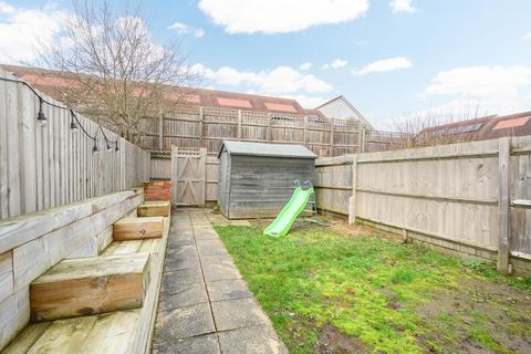 undefined, Longden Avenue, Row Town KT15