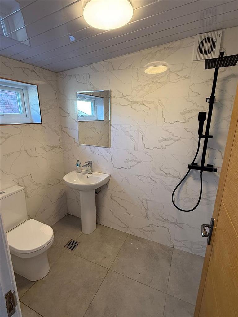Wet Room .jpeg