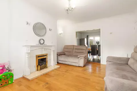 3 bedroom end of terrace house for sale, 19, Berry Woods Avenue, Douglas