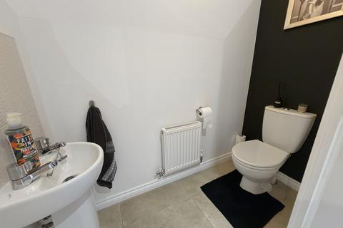 3 bedroom terraced house for sale, Stryd Bennett, Llanelli SA15