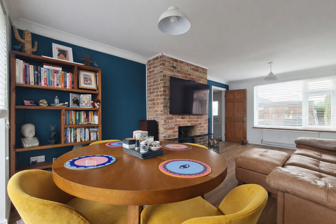 3 bedroom terraced house for sale, St. Richards Road, Deal CT14