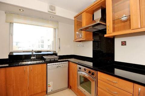 1 bedroom apartment to rent, Fitzhardinge House, Portman Square