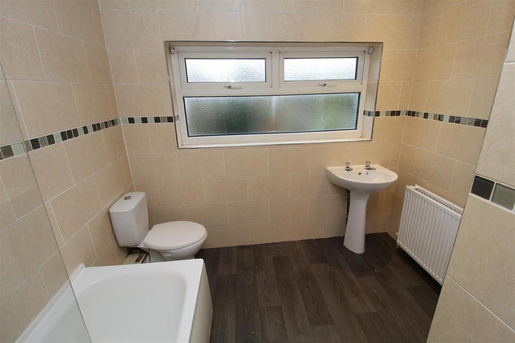 Bath1.JPG