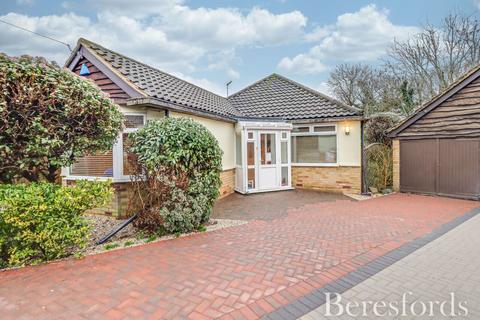 Priory Close, Pilgrims Hatch, CM15