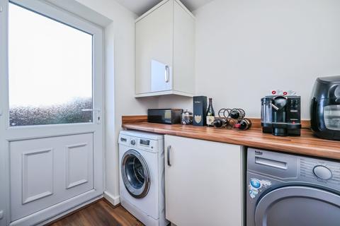 undefined, Lewis Crescent, Nottingham, NG15