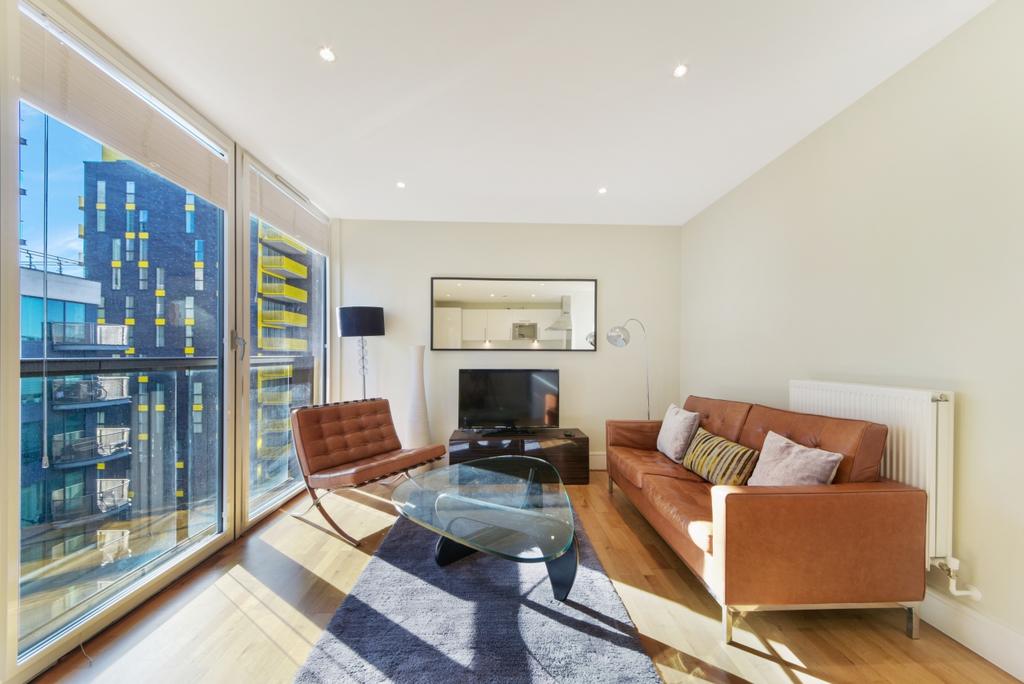 Lounge Cobalt Point
