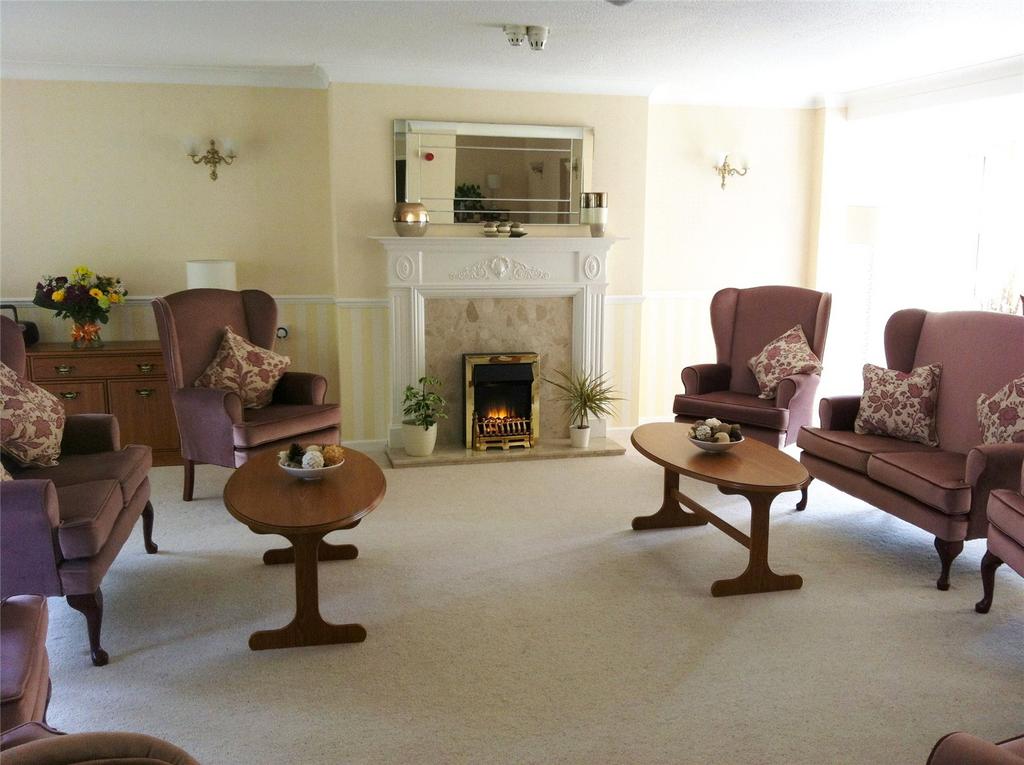 Communal Lounge