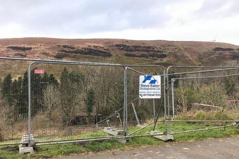 undefined, High Street, Gilfach-Goch CF39