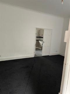 undefined, Newbreak Street, Oldham OL4